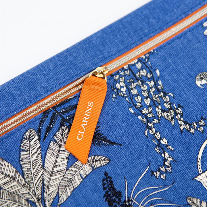 Clarins Pouch